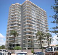 Pacific Regis Holiday Apartments - Holiday Cairns