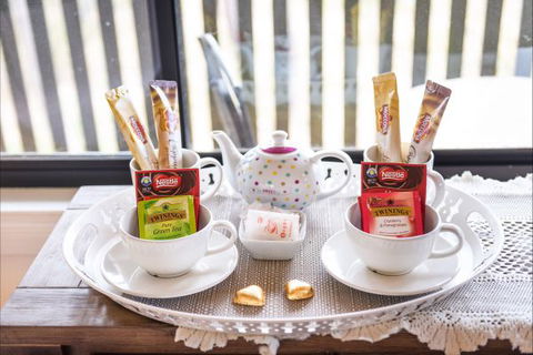 Federation Gardens And Possums Hideaway - Holiday Cairns 9