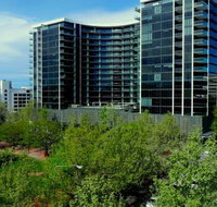 Astra Apartments - Manhattan - Holiday Cairns