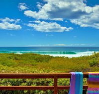 Surfside on Mollymook Beach - Holiday Cairns