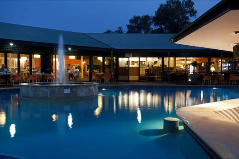 Mercure Alice Springs Resort - Holiday Cairns 3