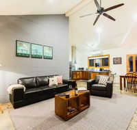 Alpine Edge Accommodation - Holiday Cairns