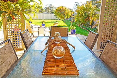 Palais D'Amor At Greenwell Point - Holiday Cairns 50