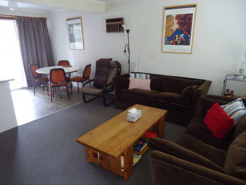 Palais D'Amor At Greenwell Point - Holiday Cairns 61
