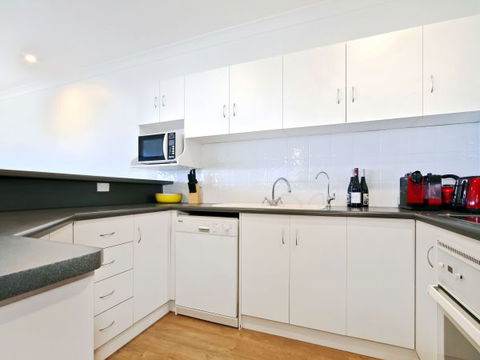 Century 21 SouthCoast: Moana Blue - Holiday Cairns 14