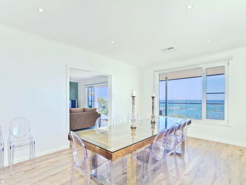 Century 21 SouthCoast: Moana Blue - Holiday Cairns 47