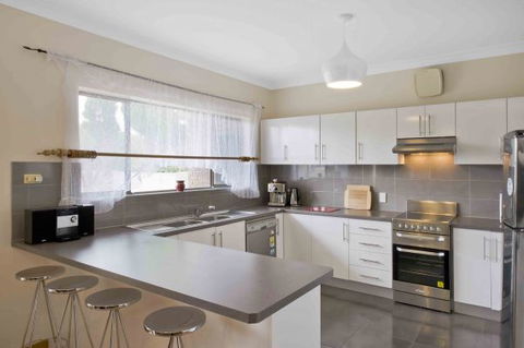 Century 21 SouthCoast: Moana Blue - Holiday Cairns 77