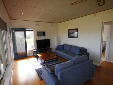 Century 21 SouthCoast: Moana Blue - Holiday Cairns 82