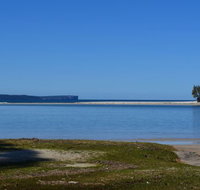 Claudis Beach Retreat Unit One - Holiday Cairns