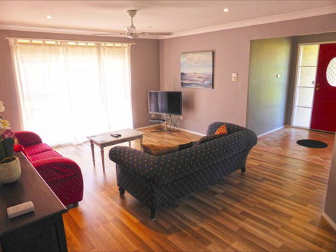 Palais D'Amor At Greenwell Point - Holiday Cairns 122