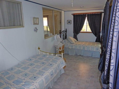 Palais D'Amor At Greenwell Point - Holiday Cairns 18