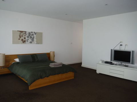 Relax At Tipara - Holiday Cairns 2