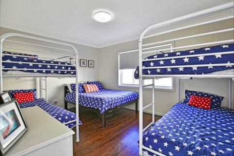 Escape At Culburra - Holiday Cairns 6