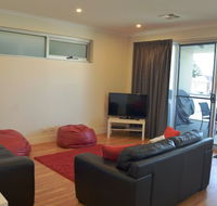 Port Lincoln City Apartment - Holiday Cairns