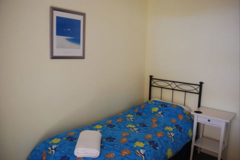 10 Calypso At Port Elliot - Holiday Cairns 9