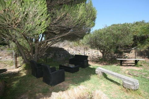 LJ Hooker Goolwa Holiday Rentals - 15 Eaton Avenue, Goolwa Beach - Holiday Cairns 3