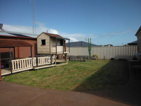 New Ladsys - Holiday Cairns 2