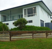 Somersea House - Holiday Cairns