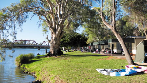 Riverbend Caravan Park Renmark - Holiday Cairns 4