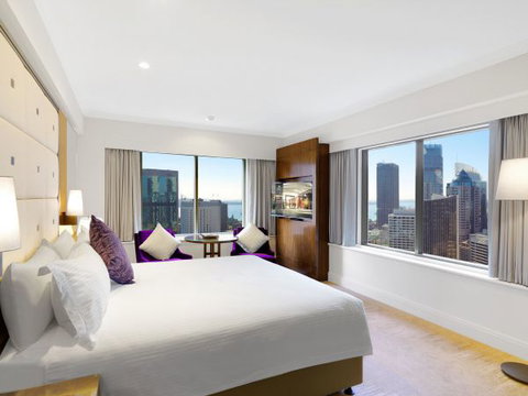 Amora Hotel Jamison Sydney - Holiday Cairns 0