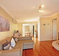 Hayes Beach House - Holiday Cairns