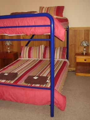 Apollo Bay Backpackers Lodge - Holiday Cairns 2