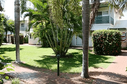 Cable Beachside Villas - Holiday Cairns