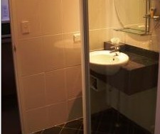 Parkes Int Motor Inn - Holiday Cairns 2