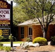 Tea House Motor Inn - Holiday Cairns