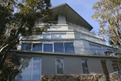 Alpine Holiday Rentals - Holiday Cairns 3