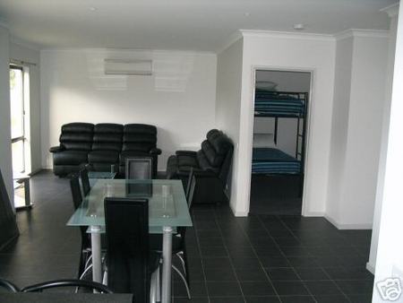 Phillip Island Surf & Circuit Family Resort - Holiday Cairns 0