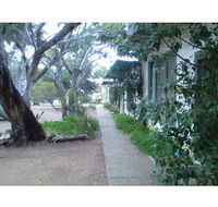 Kangaroo Island Holiday Village - Holiday Cairns