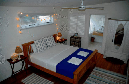 Abachi Beach House - Holiday Cairns 2