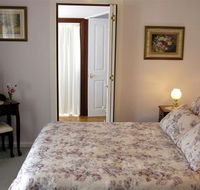 Addlestone House BB - Holiday Cairns