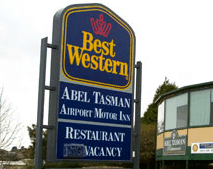 Best Western Abel Tasman Airport Motor Inn - Holiday Cairns 1
