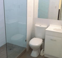 Beachfront Voyager Motor Inn - Holiday Cairns 2