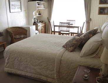 Beauty Point Cottages - Holiday Cairns