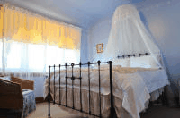 Mole Creek Guest House - Holiday Cairns 1