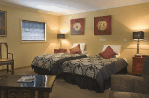 Fiona's Bed & Breakfast - Holiday Cairns 0