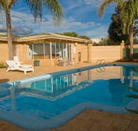 Albion Hotel - Holiday Cairns