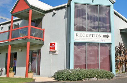 Coastal Motel - Holiday Cairns 3