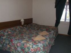 Streaky Bay Hotel Motel - Holiday Cairns 2