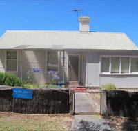 Holly's Holiday Home - Holiday Cairns