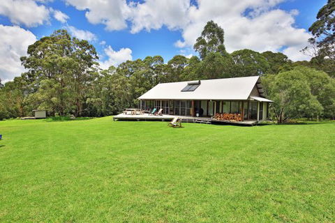 Tara - Holiday Cairns 0