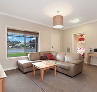Hamilton Accommodation - Holiday Cairns