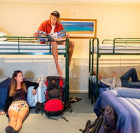 Adventure Backpackers - Holiday Cairns