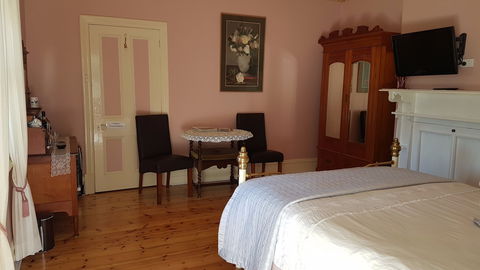 Angas Plains Wines Suites - Holiday Cairns 0