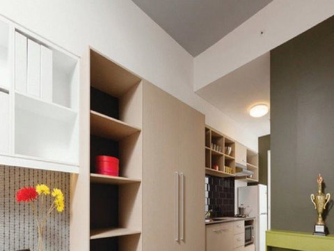Abercombie Student Accommodation (Summer) - Holiday Cairns 3