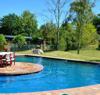 Alpine Inn - Holiday Cairns