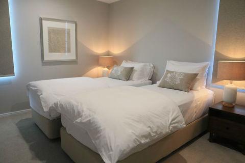 Aqua Aqua Luxury Penthouses - Holiday Cairns 9